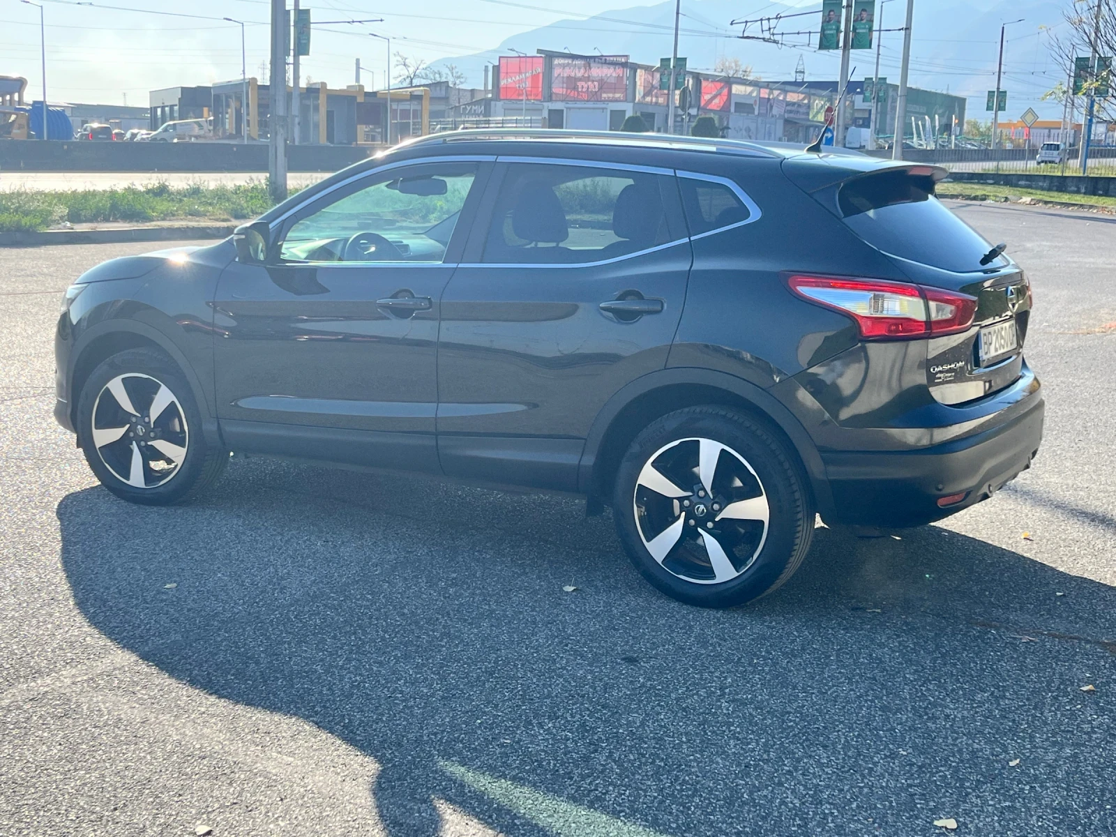 Nissan Qashqai 1.2T TEKNA - изображение 6