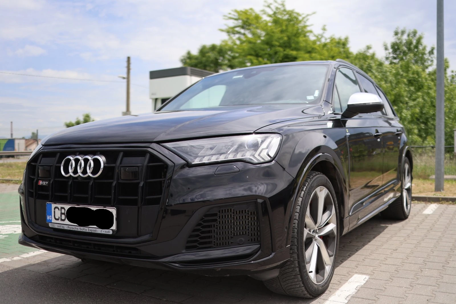 Audi SQ7  - изображение 2
