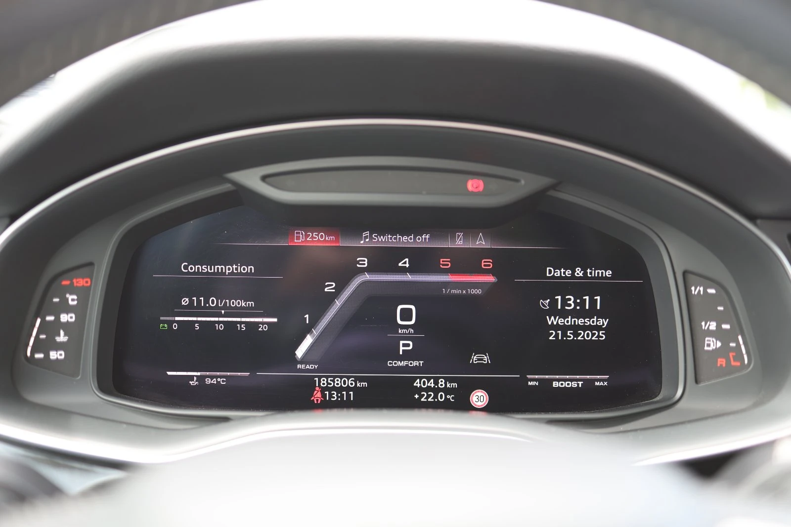 Audi SQ7  - изображение 7