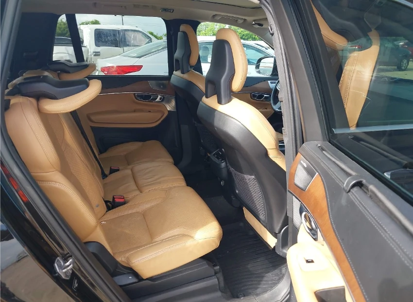 Volvo Xc90 INSCRIPTION Обдух* Bowers&Wilkins* 360* Дистроник* - изображение 9