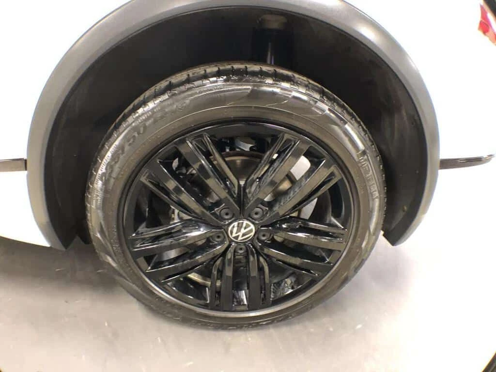 VW Tiguan * COMFORTLINE R LINE B/EDITION AWD LEATHER PAN/ROO | Mobile.bg � ����������� 11