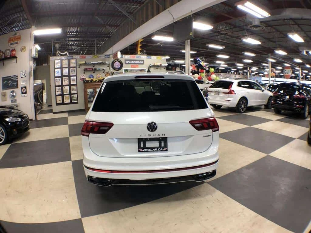 VW Tiguan * COMFORTLINE R LINE B/EDITION AWD LEATHER PAN/ROO - изображение 7