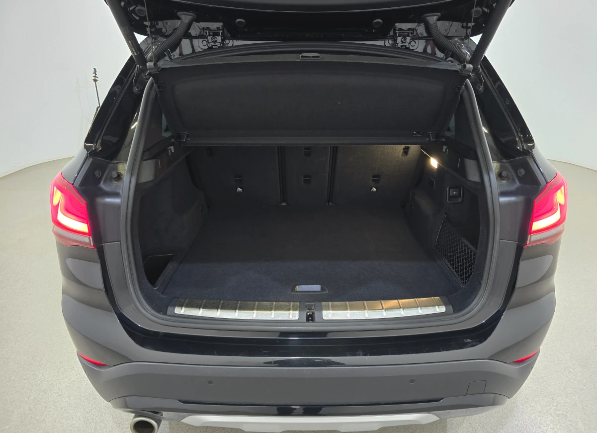 BMW X1 xDrive 25e Plug-In, снимка 14 - Автомобили и джипове - 54215107