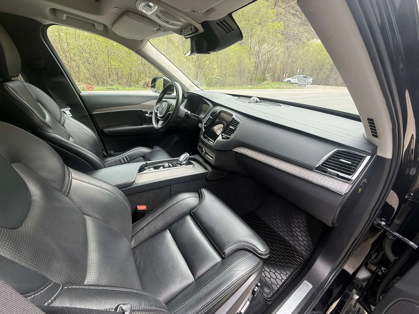 Volvo Xc90 Гаранция до 2027, снимка 4 - Автомобили и джипове - 54229188