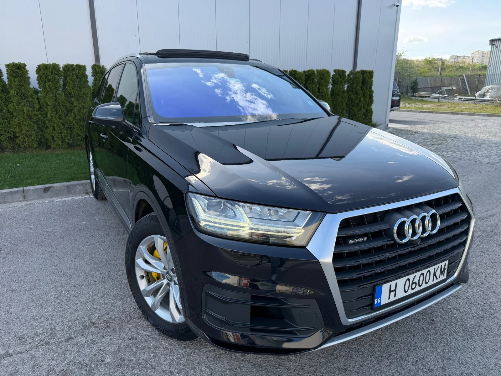 Audi Q7 3.0TFi, снимка 2 - Автомобили и джипове - 54346883