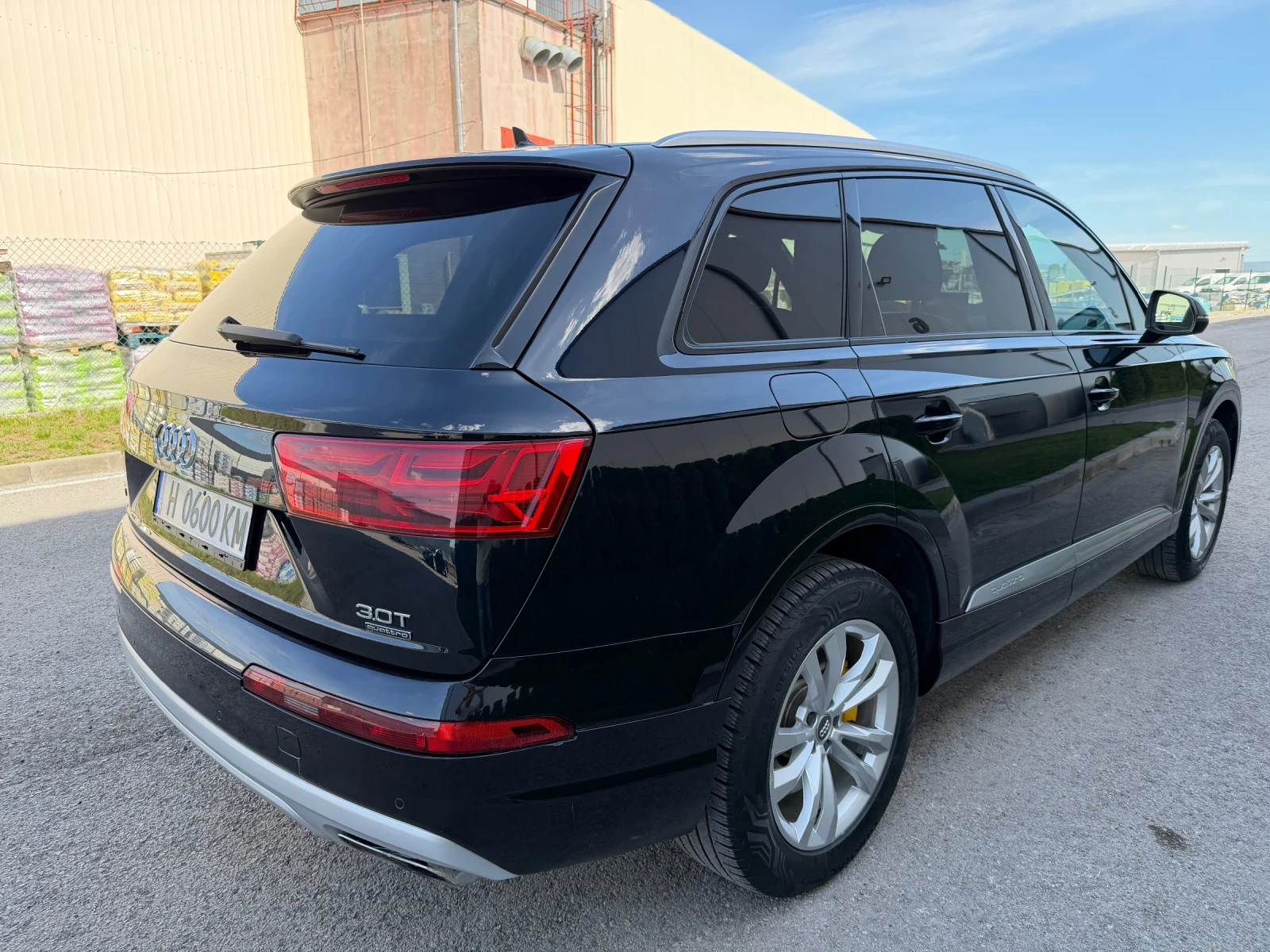 Audi Q7 3.0TFi, снимка 7 - Автомобили и джипове - 54346883