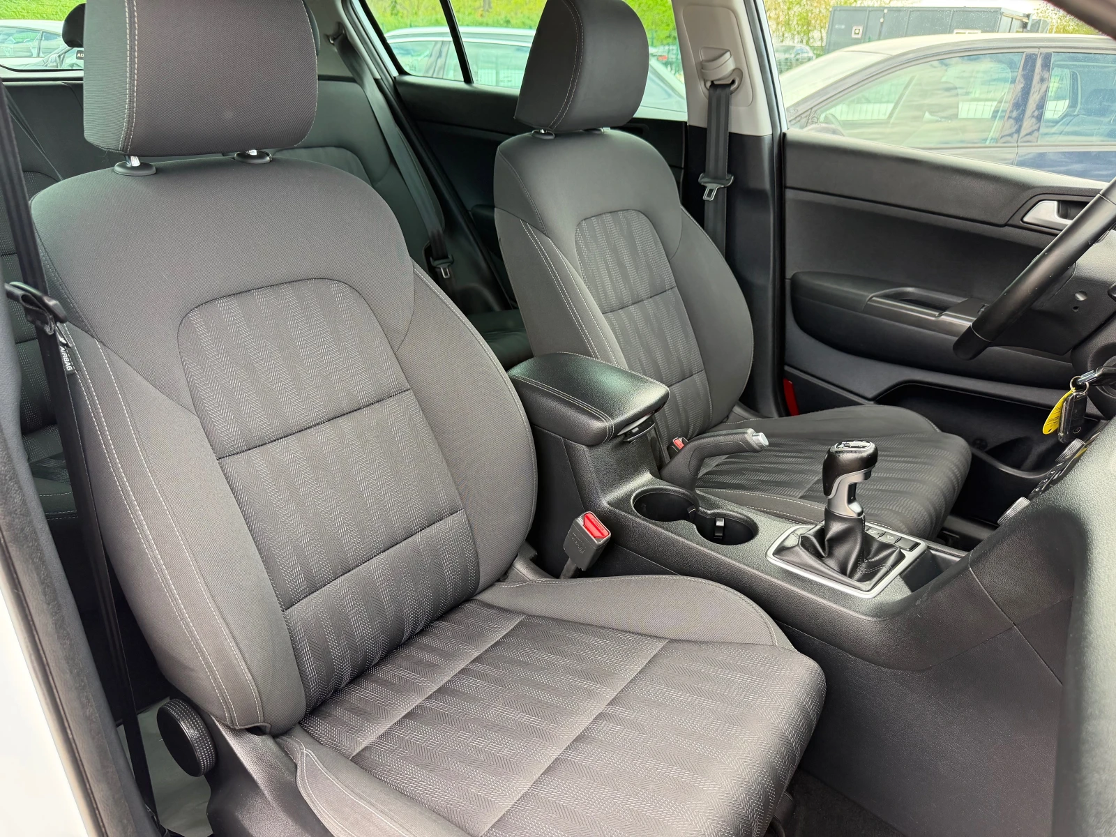 Kia Sportage 1.7CRDI EURO6B | Mobile.bg � ����������� 11