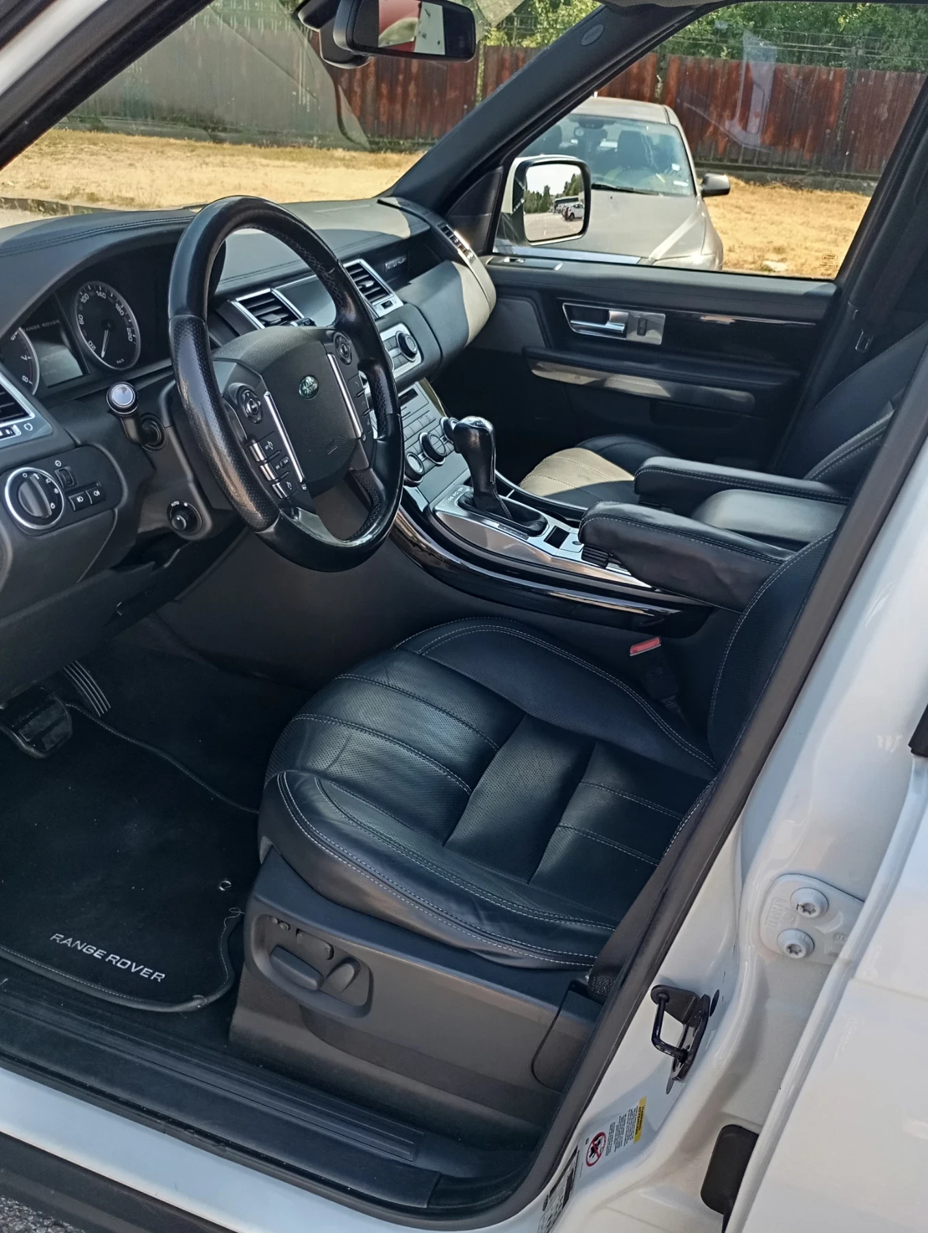 Land Rover Range Rover Sport 5.0 LUXURI , снимка 10 - Автомобили и джипове - 54683744
