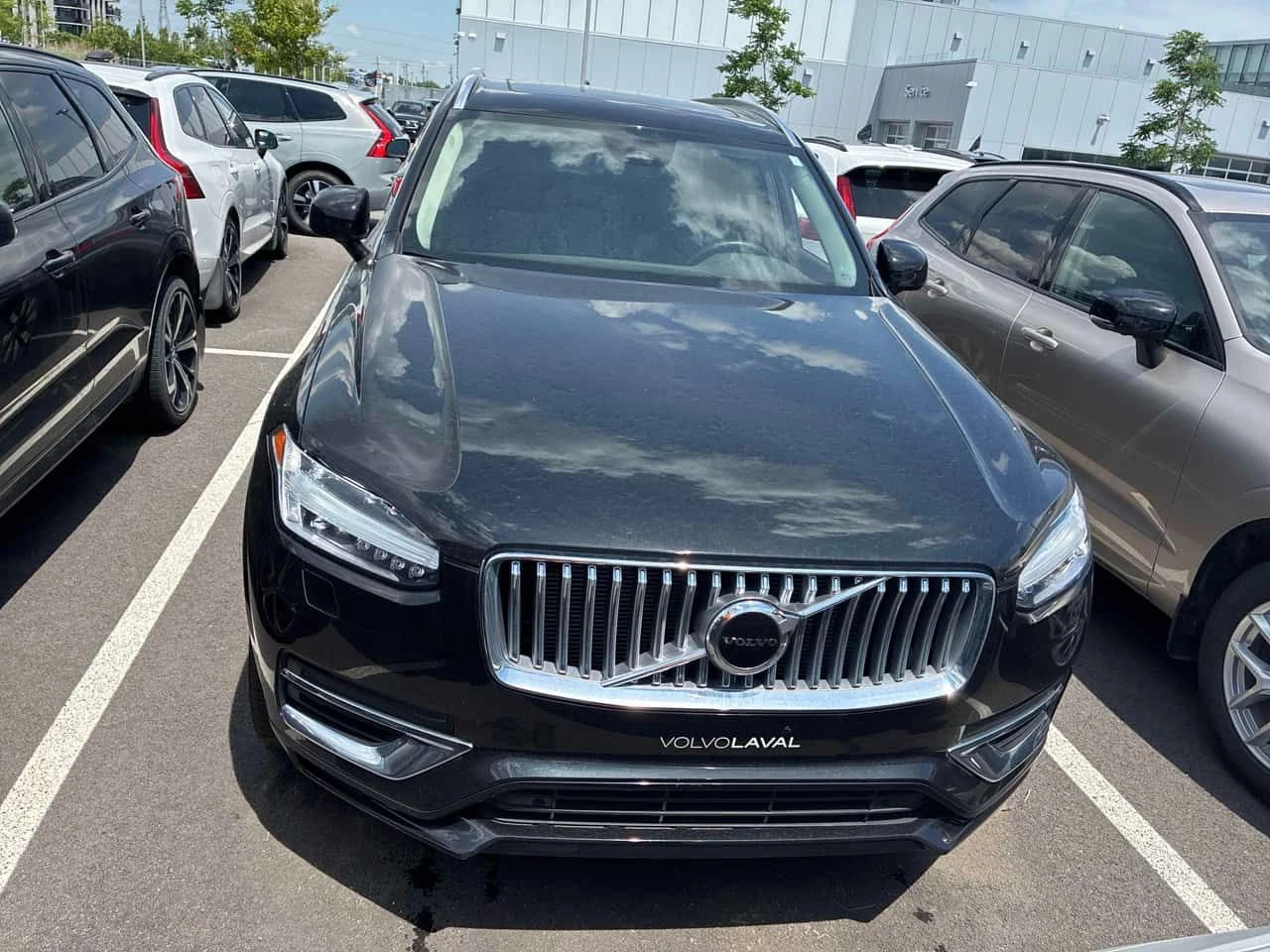 Volvo Xc90 Core Bright Theme | CARFAX | ОПЦИЯ ЗА ФИНАНСИРАНЕ, снимка 2 - Автомобили и джипове - 55053873