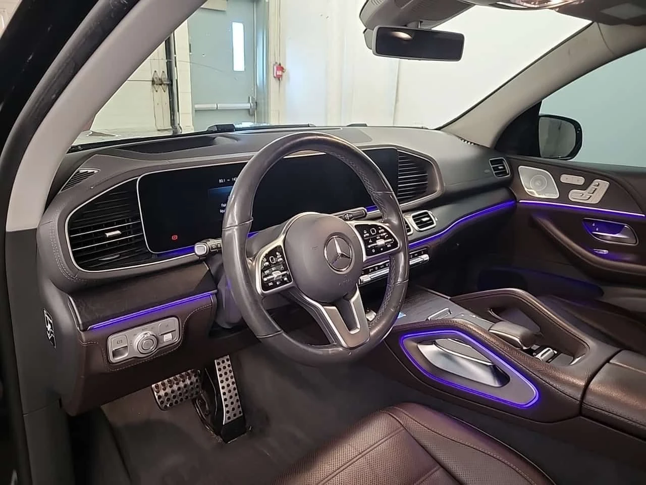 Mercedes-Benz GLS580 GLS 580  CARFAX, снимка 10 - Автомобили и джипове - 55067745