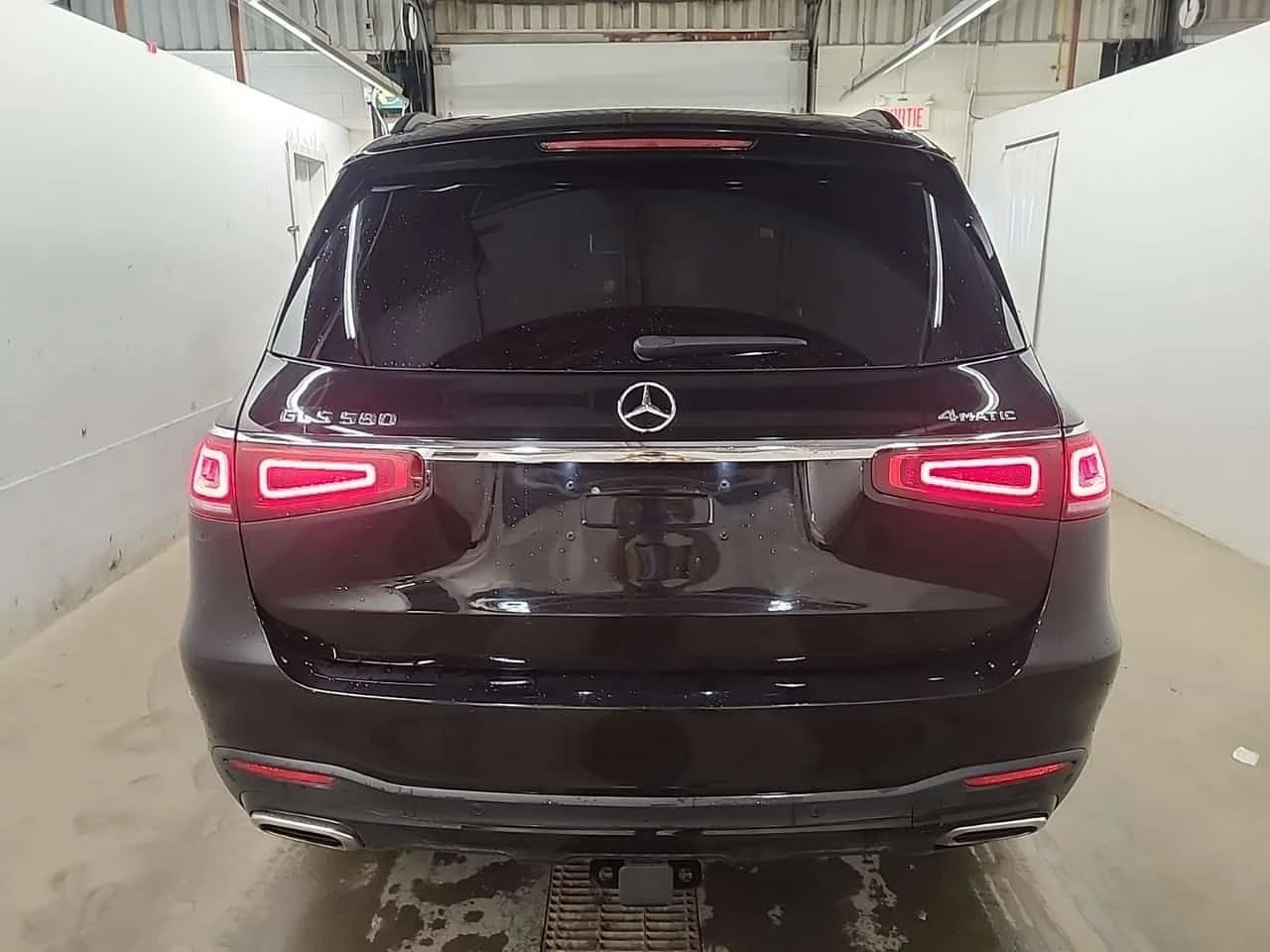 Mercedes-Benz GLS580 GLS 580  CARFAX, снимка 17 - Автомобили и джипове - 55067745