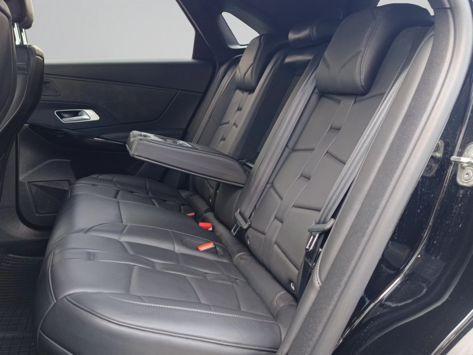 DS DS 7 Crossback E-Intense, снимка 16 - Автомобили и джипове - 55324700