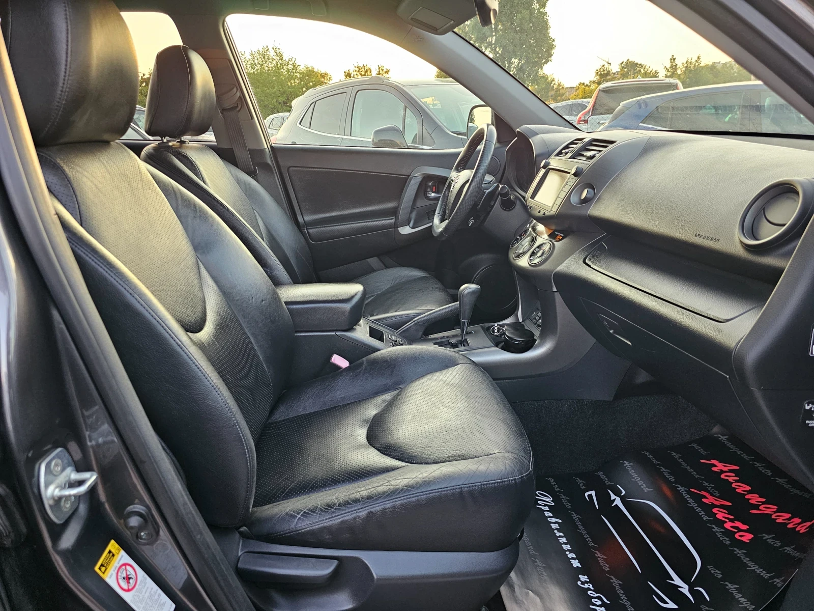 Toyota Rav4 2.2D, 150к.с., 4х4 , снимка 9 - Автомобили и джипове - 55418200