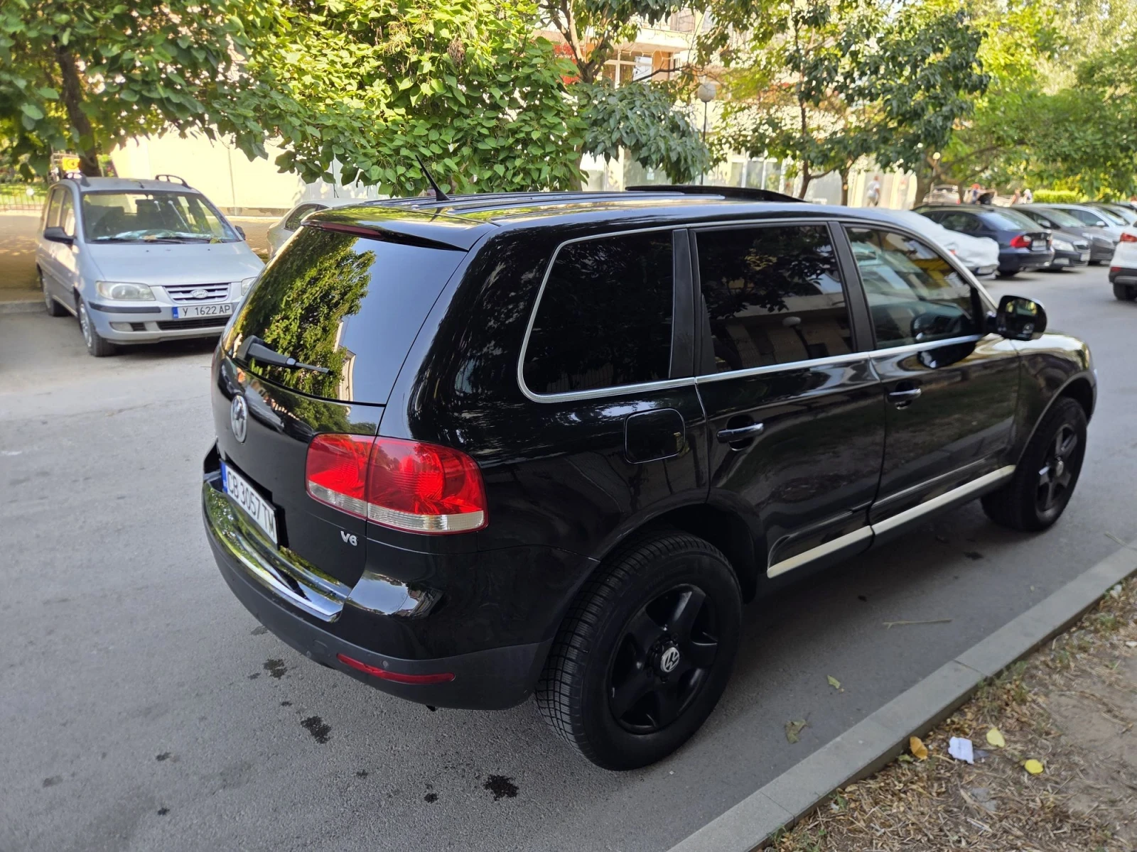 VW Touareg Бенз/газ* avtomat* сменени вериги* TOP, снимка 7 - Автомобили и джипове - 55579180