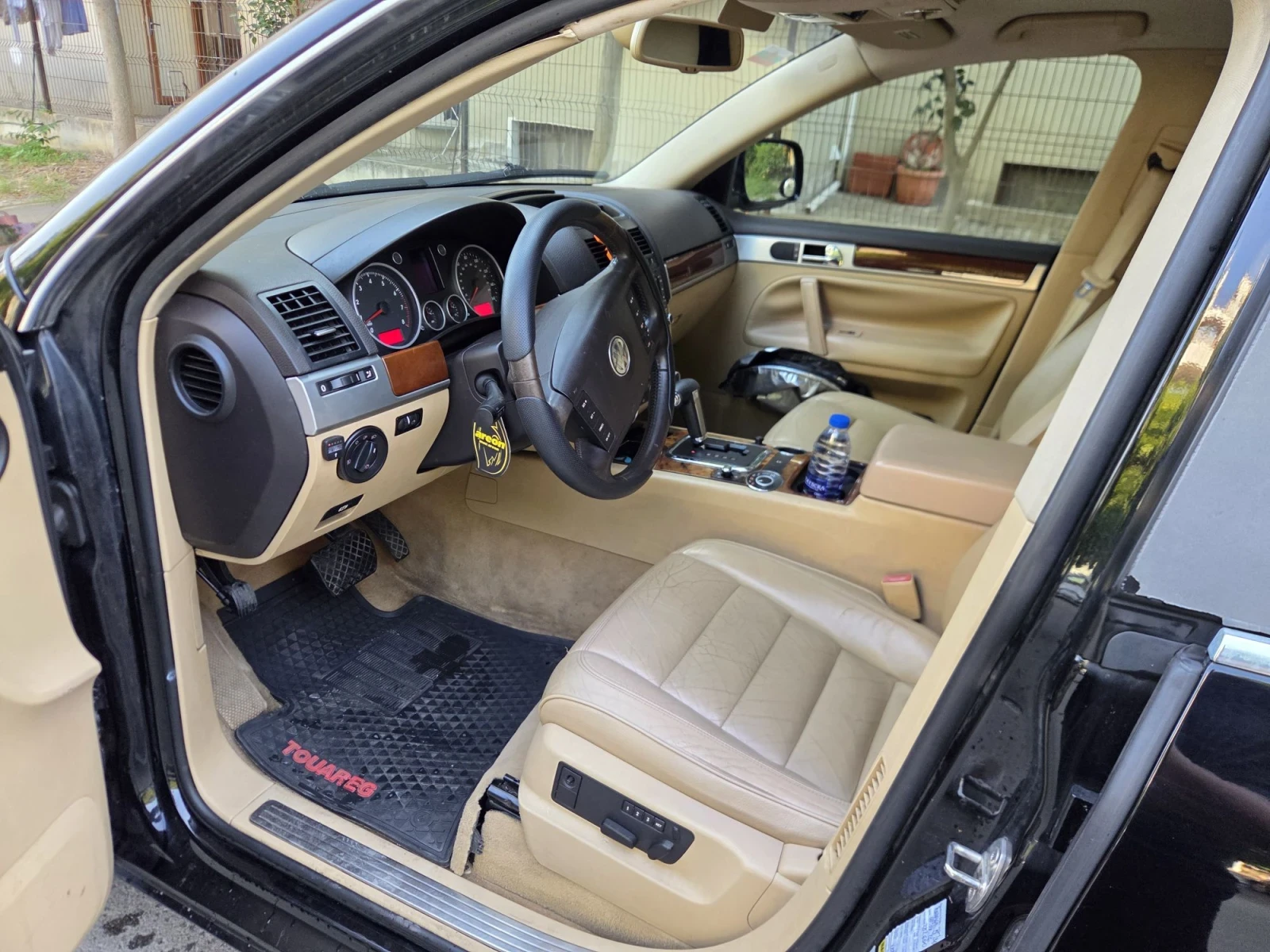 VW Touareg Бенз/газ* avtomat* сменени вериги* TOP, снимка 16 - Автомобили и джипове - 55579180