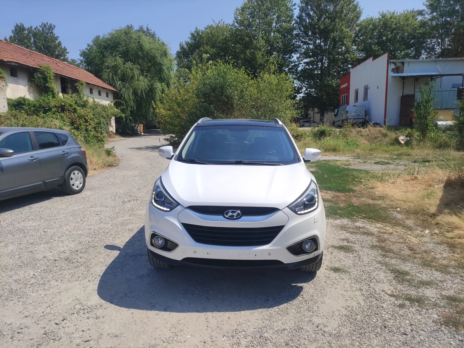 Hyundai IX35 1.7GRDI като нов 184000км фул екстри, снимка 2 - Автомобили и джипове - 55783058