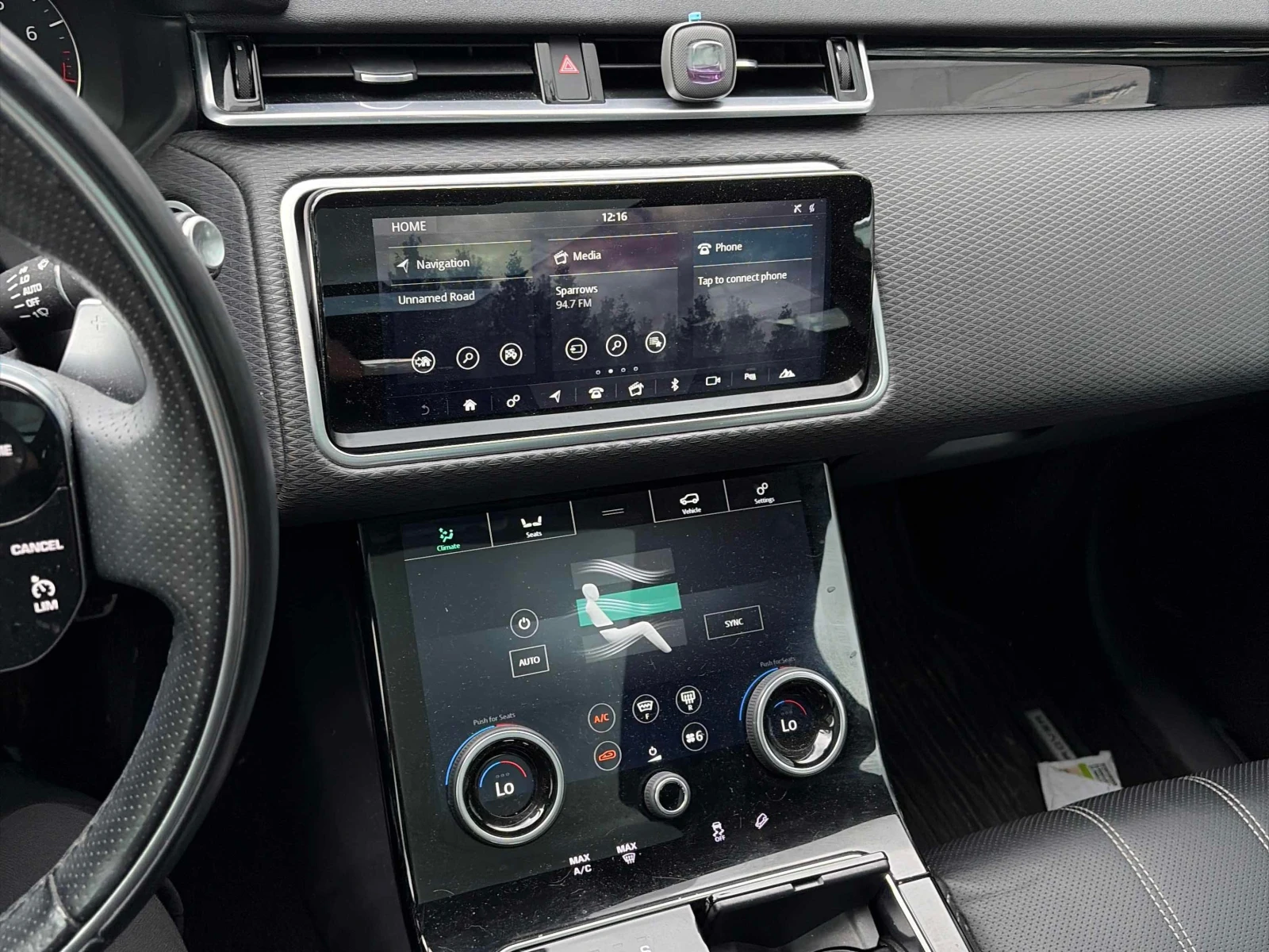 Land Rover Range Rover Velar R Dynamic S | CARFAX | АВТОФИНАНСИРАНЕ, снимка 10 - Автомобили и джипове - 55892299