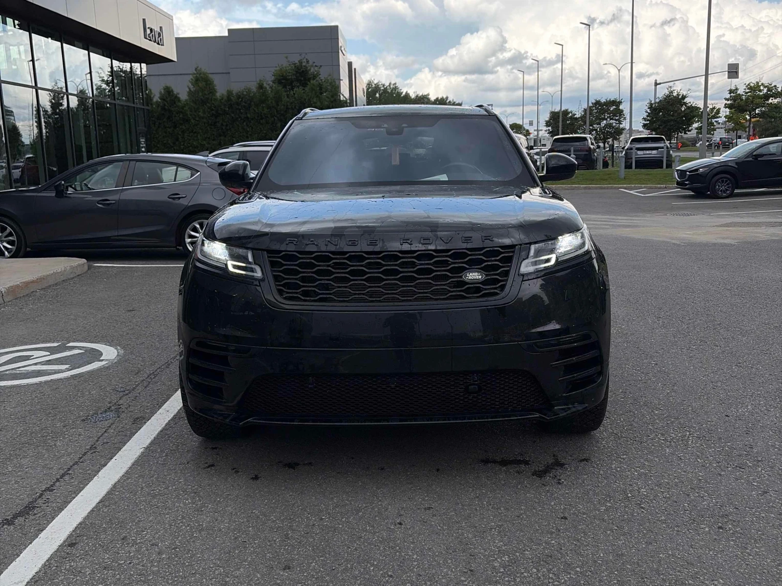 Land Rover Range Rover Velar R Dynamic S | CARFAX | АВТОФИНАНСИРАНЕ, снимка 2 - Автомобили и джипове - 55892299