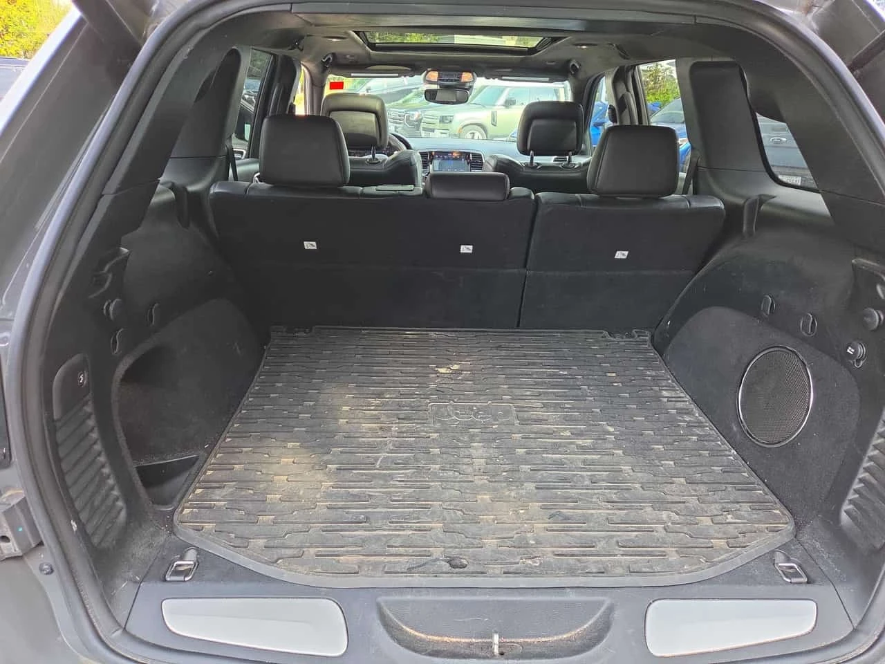 Jeep Grand cherokee SRT  CARFAX | Mobile.bg � ����������� 12
