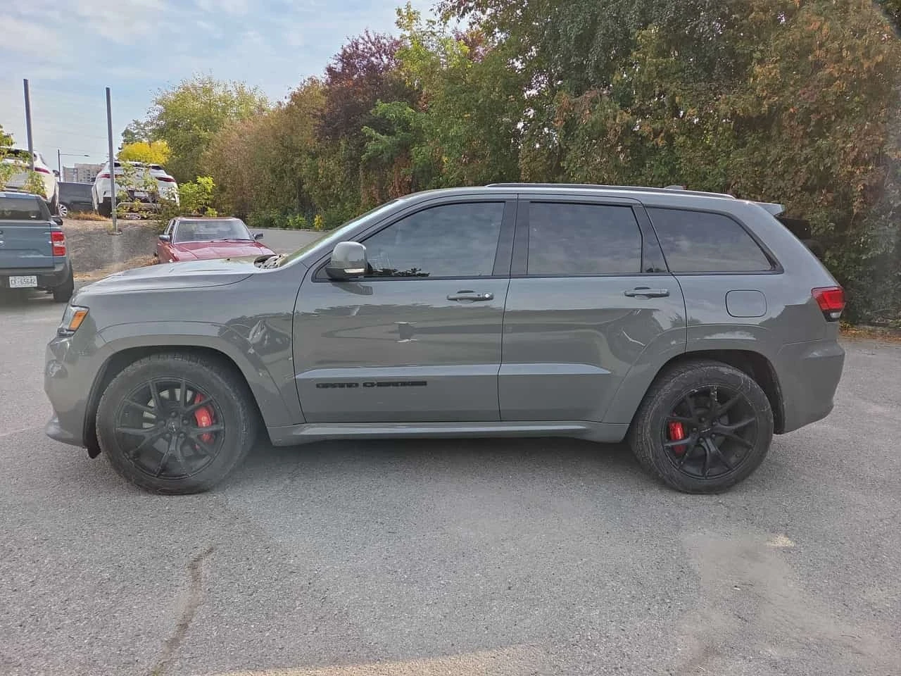 Jeep Grand cherokee SRT  CARFAX | Mobile.bg � ����������� 2
