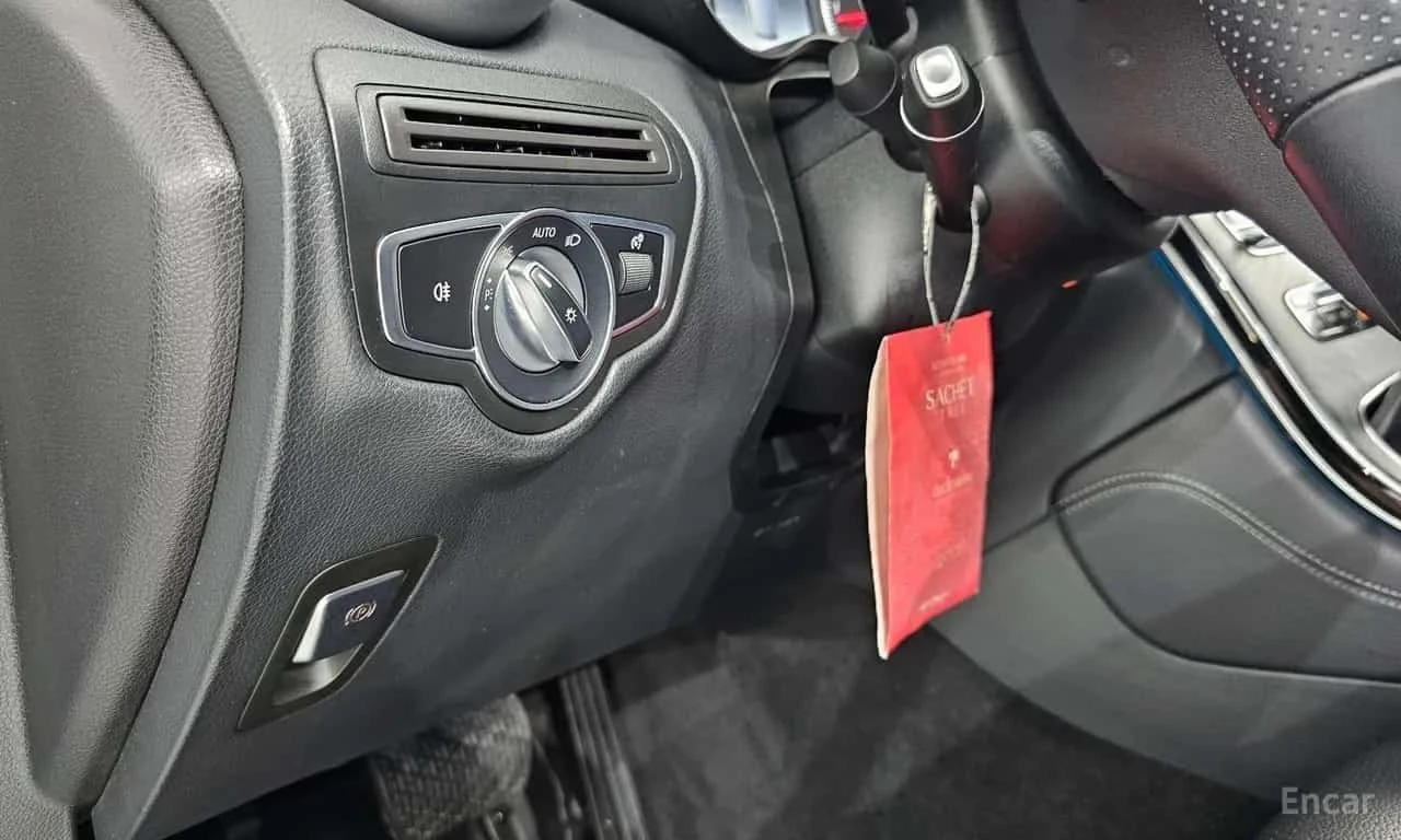 Mercedes-Benz GLC * GLC300 4MATIC * , снимка 17 - Автомобили и джипове - 56735613