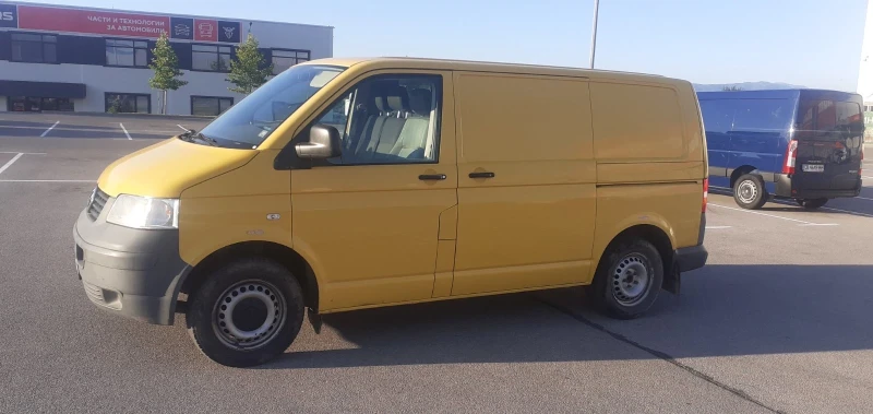 VW T5, снимка 5 - Бусове и автобуси - 48743554