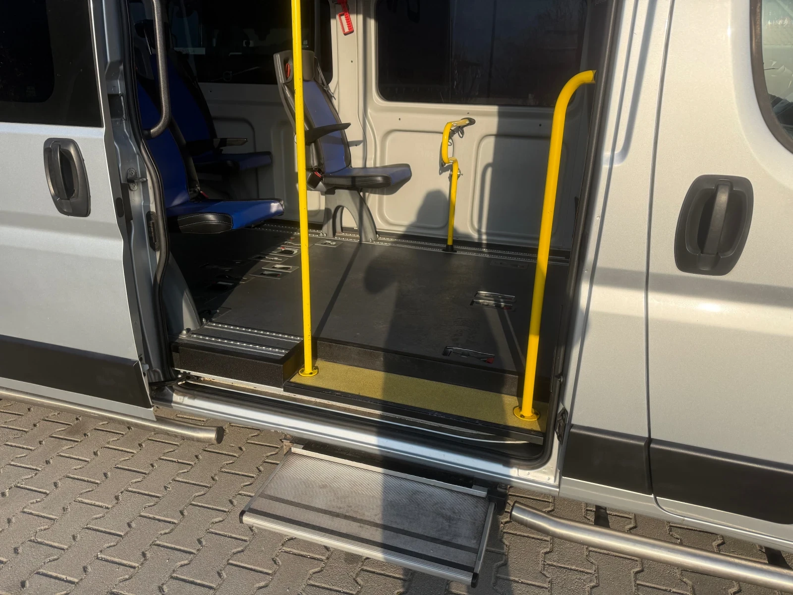 Peugeot Boxer 2.0HDI, снимка 10 - Бусове и автобуси - 53890522