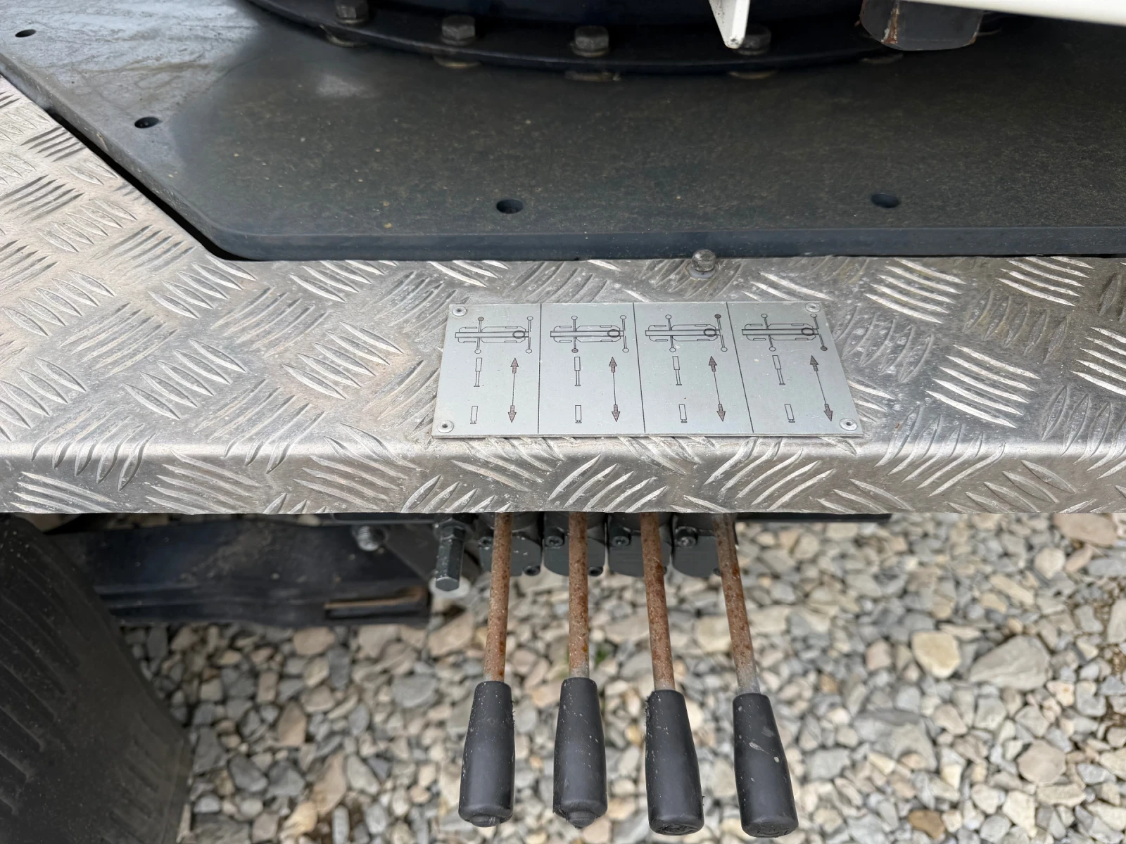 Nissan Capstar 27 �����* ������* ��������� | Mobile.bg � ����������� 12