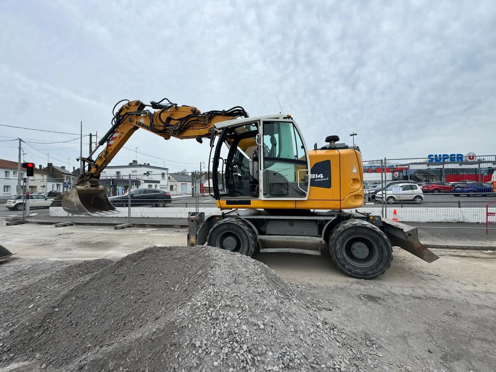 Багер Liebherr A 914 COMPACT С 5 УРЕДА ЛИЗИНГ - изображение 5