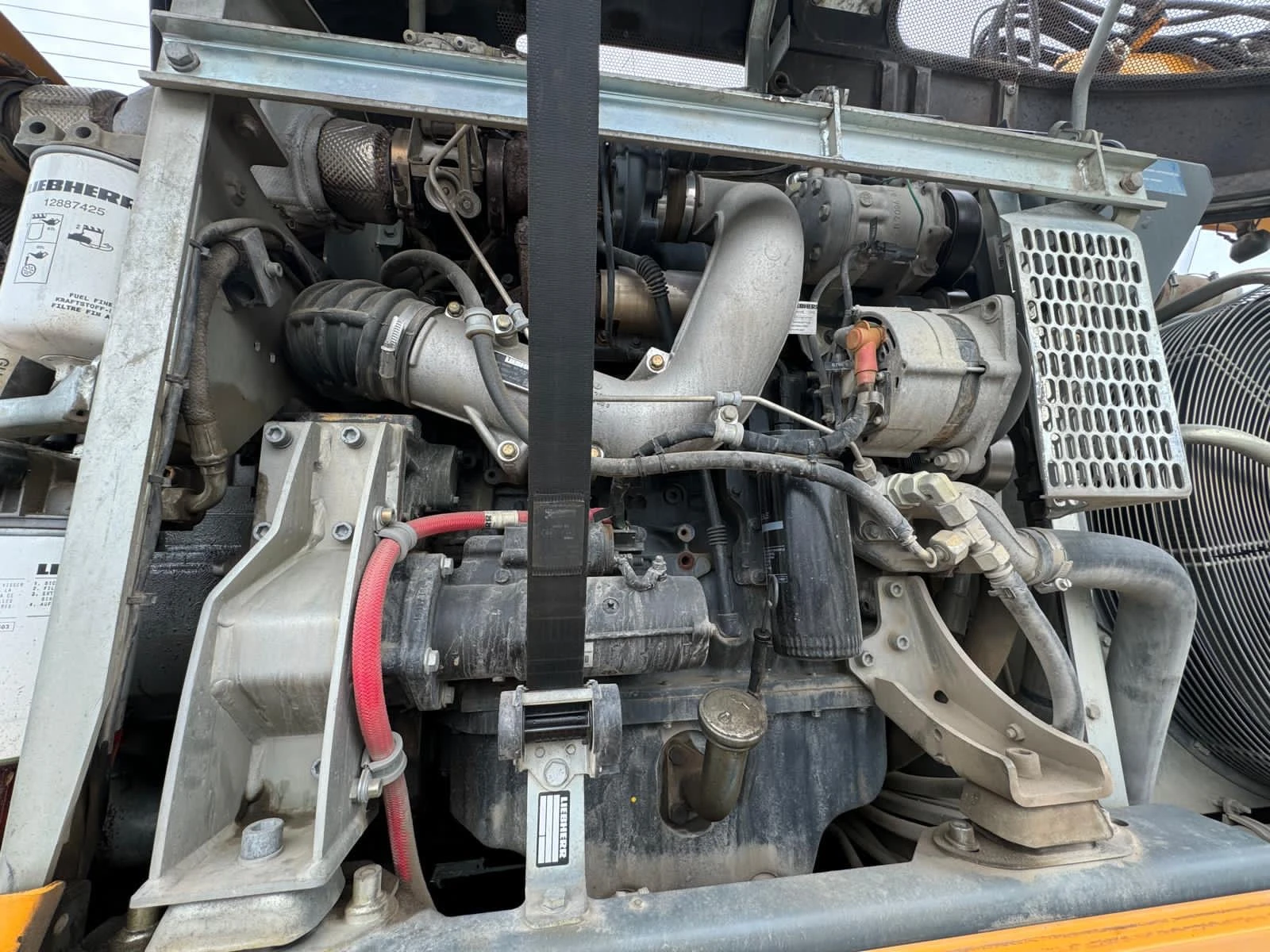 Багер Liebherr A 914 COMPACT С 5 УРЕДА ЛИЗИНГ - изображение 10