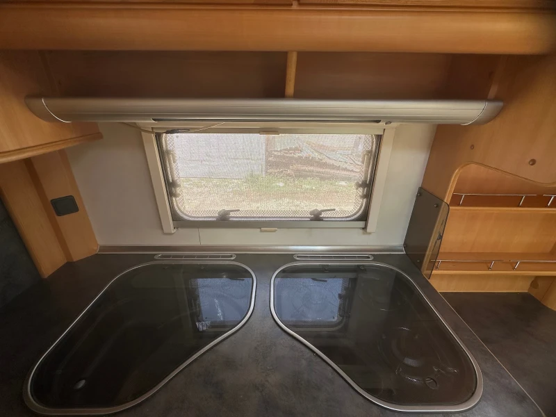 Каравана LMC, снимка 10 - Каравани и кемпери - 52593386