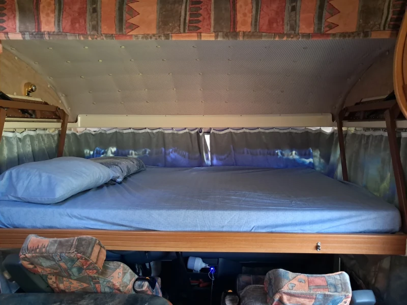 Кемпер Mercedes-Benz 312, снимка 7 - Каравани и кемпери - 52281161