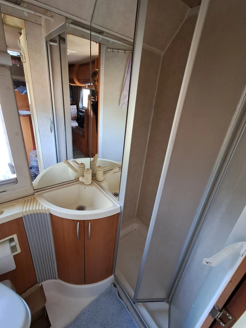 Кемпер Mercedes-Benz 312, снимка 14 - Каравани и кемпери - 52281161