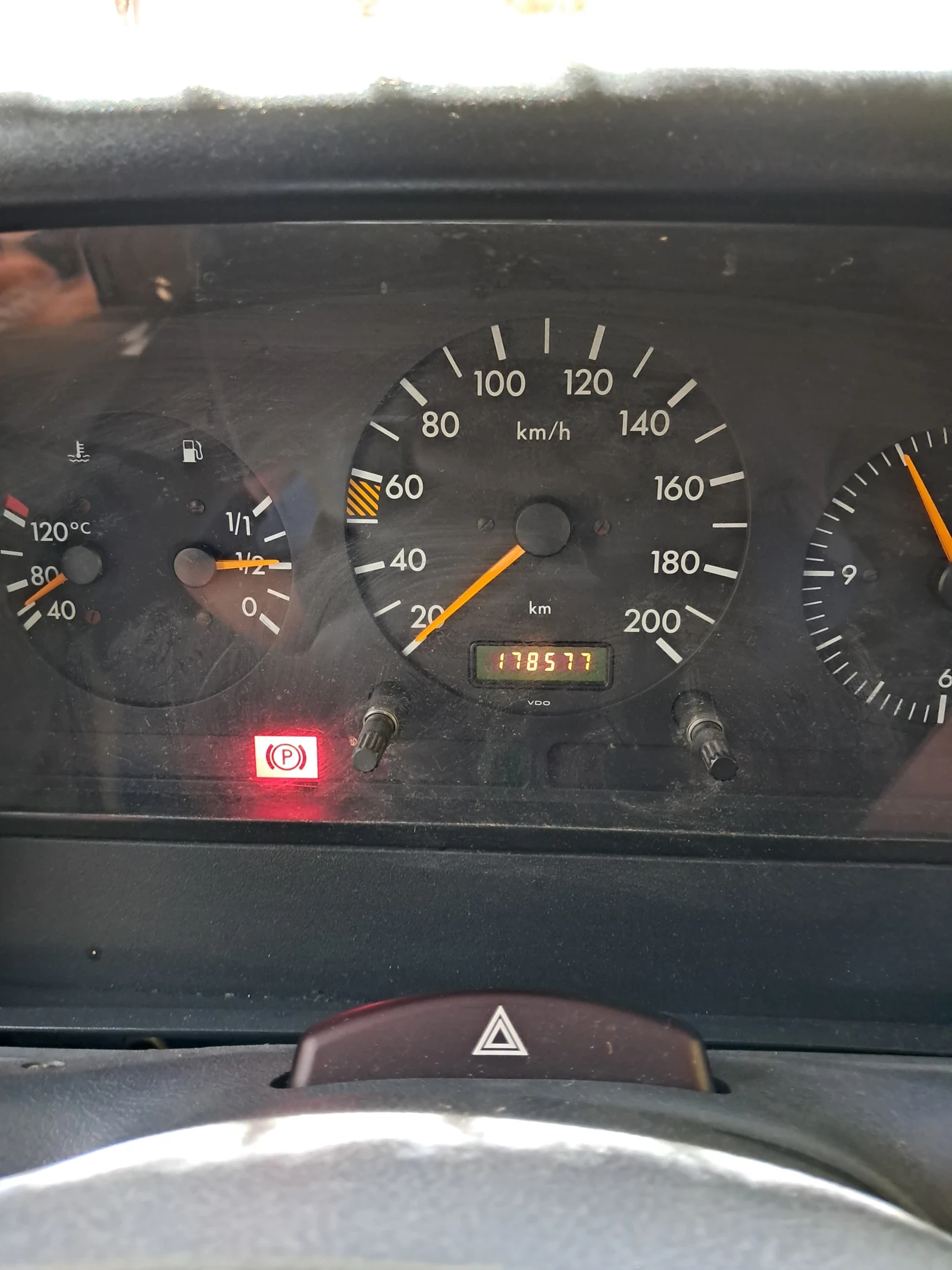 Кемпер Mercedes-Benz 312 - изображение 6