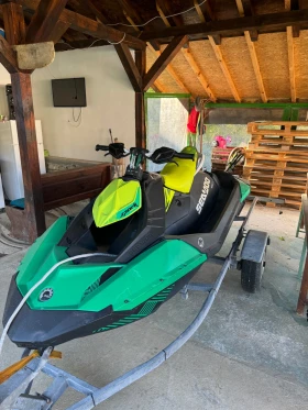 Обява за продажба на Джет Bombardier Sea Doo Spark trixx 2up РЕГИСТРИАН+ ГЕНЕРАЦИЯ ~16 000 лв. - изображение 1