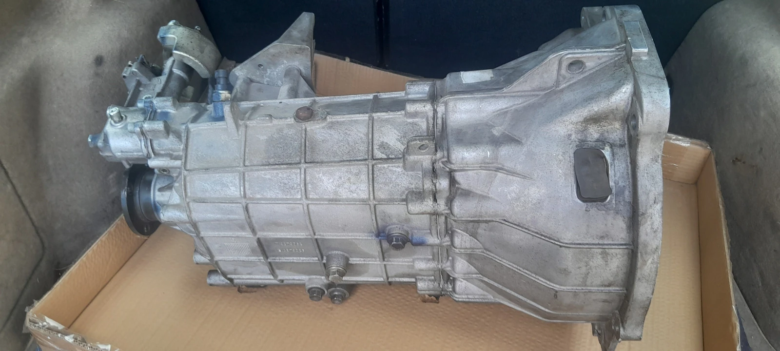   180     3.0 180..  | Mobile.bg   1