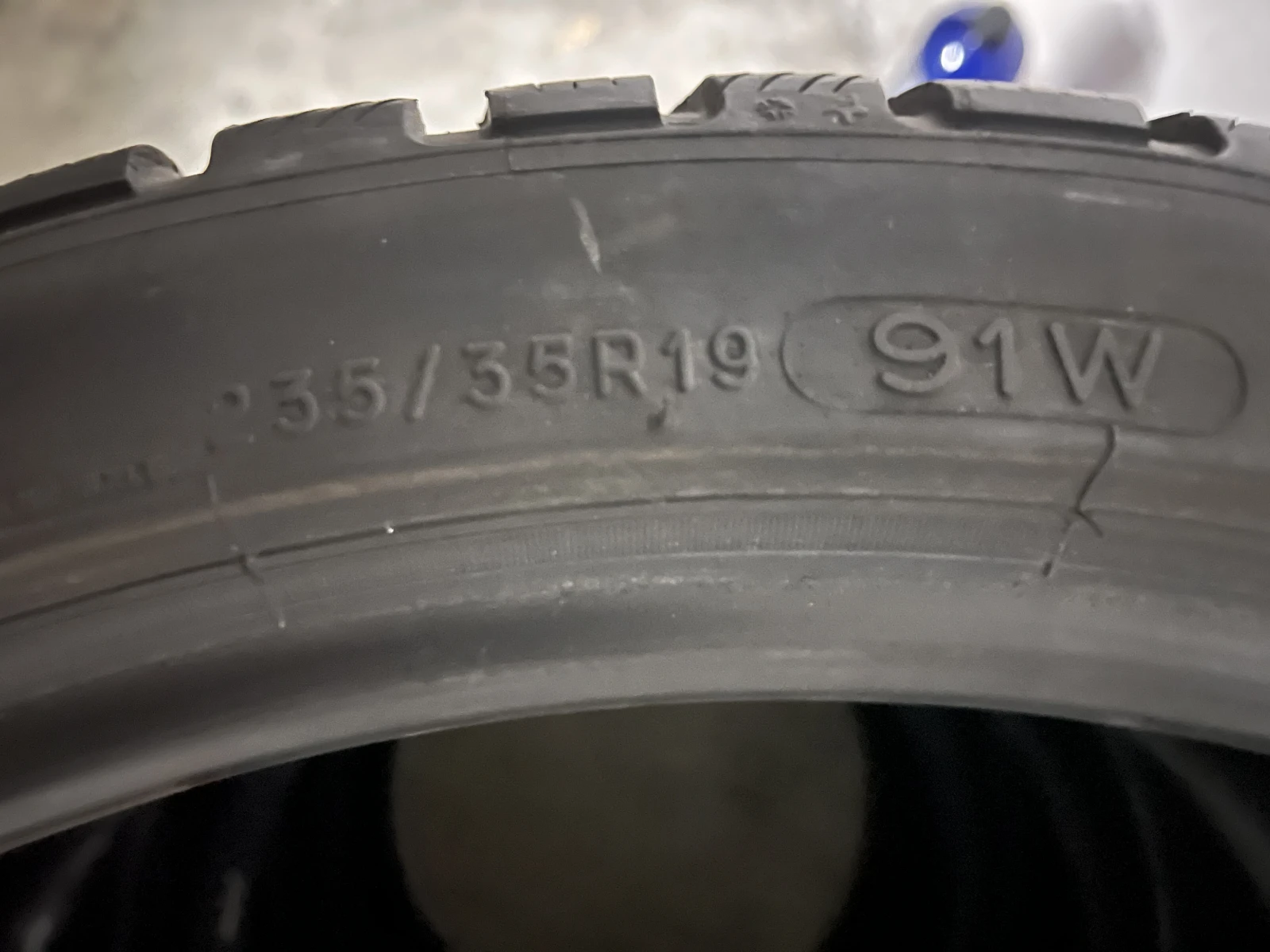 ���� 235/35R19 | Mobile.bg � ����������� 7