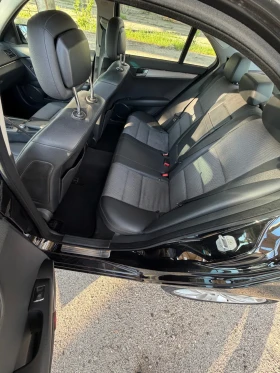 Mercedes-Benz C 200, снимка 5