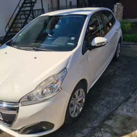 Peugeot 208, снимка 2