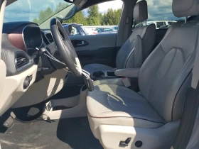 Chrysler Pacifica 3.6* LIMITED* КОЖА* ПОДГРЕВ* КАМЕРА* ПАНОРАМА* , снимка 7
