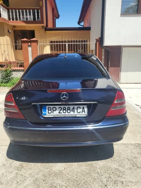 Mercedes-Benz E 320, снимка 7