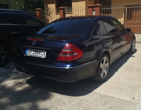 Mercedes-Benz E 320, снимка 3