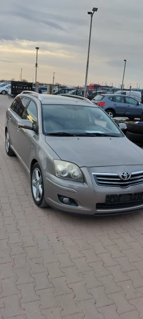 Обява за продажба на Toyota Avensis Комби ~6 500 лв. - изображение 2