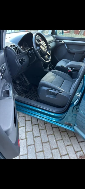VW Touran  VW Touran 7 местен 2.0 TD?  перфектно състояние  - 2800 € / 5476.32 лв. - 83941280 8