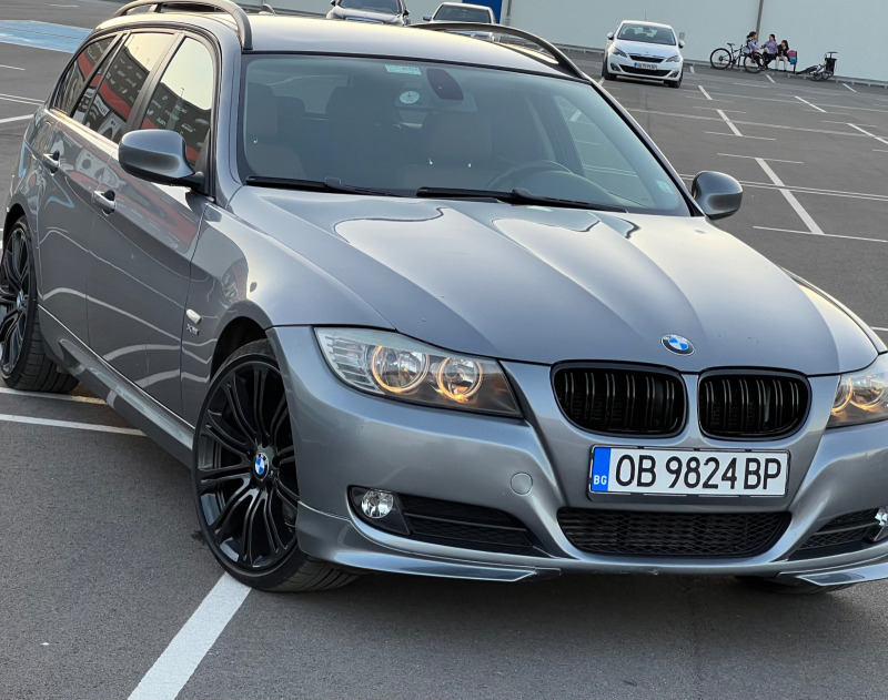 BMW 320 xDrive Facelift, снимка 1 - Автомобили и джипове - 44131643