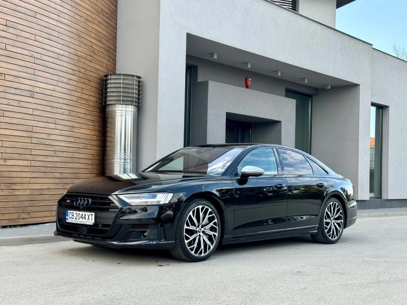 Audi S8, снимка 1 - Автомобили и джипове - 47608010