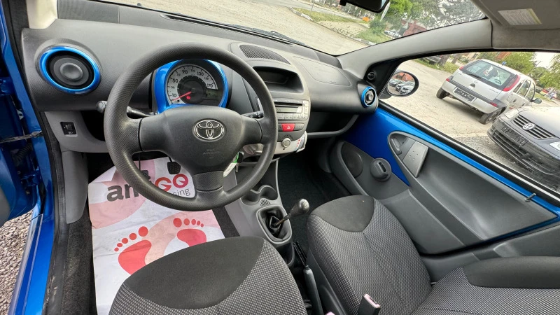 Toyota Aygo 1.4 Turbo Diesel Blue, снимка 6 - Автомобили и джипове - 47289372