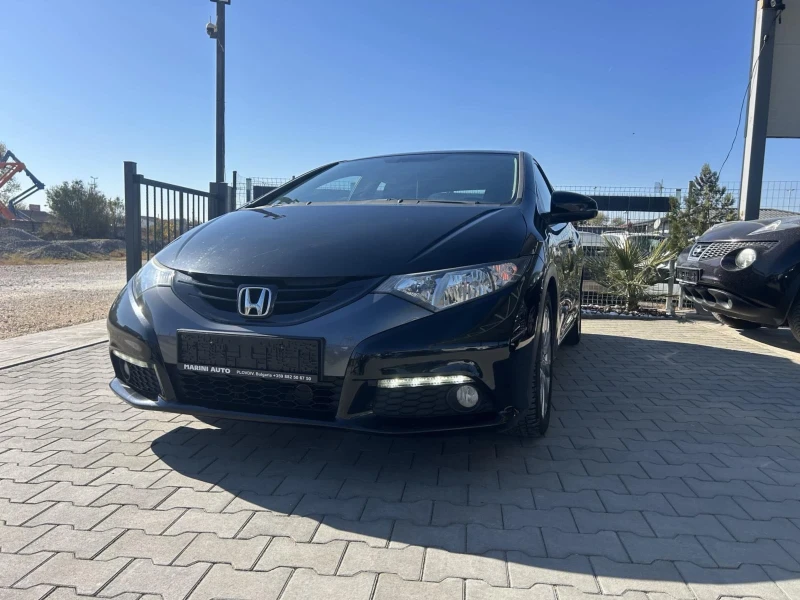 Honda Civic 1.4i* * 6скорости* * камера, снимка 1 - Автомобили и джипове - 47726779