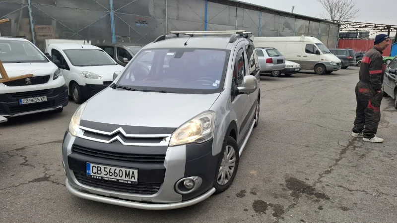 Citroen Berlingo Мултиспейс, снимка 1 - Автомобили и джипове - 48471850