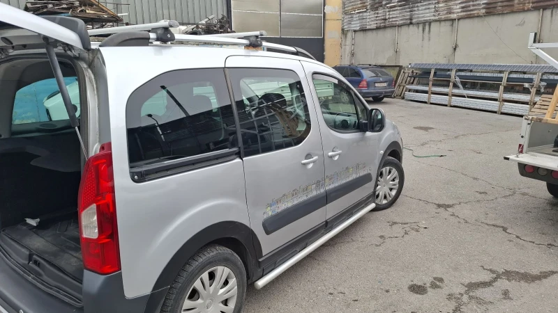 Citroen Berlingo Мултиспейс, снимка 3 - Автомобили и джипове - 48471850